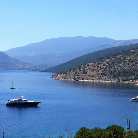 Verde E Mare Agia Efimia Eksteriør billede